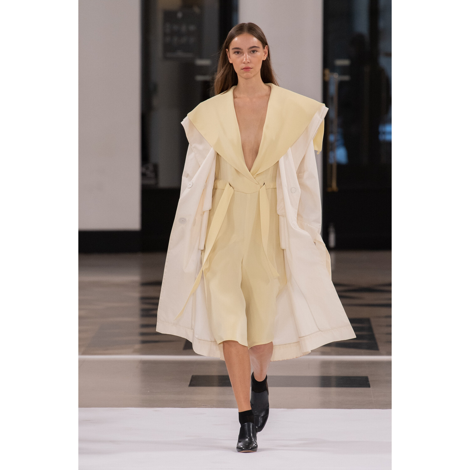 Фото Nobi Talai Spring 2019 PFW / Nobi Talai весна-лето 2019 Неделя моды в Париже